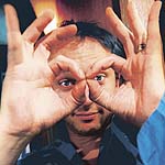 cooperation3.jpg (7820 bytes)