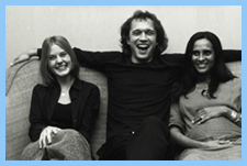 marieclaire1202.jpg (30928 bytes)