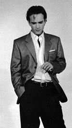 vogue923s.jpg (16618 bytes)